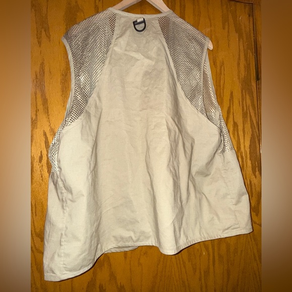 Men's Beige Utility Vest - Picture 6 of 11